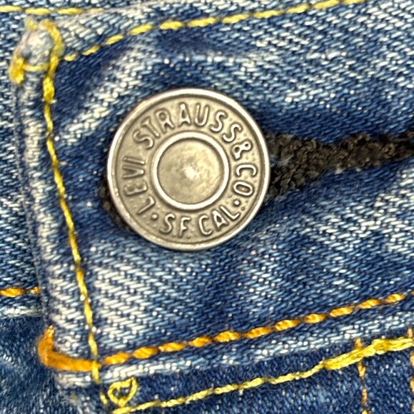 Levis 501 Button Fly Jeans Mens W44 L32 Blue Denim Straight Leg Classic Med Wash - Picture 10 of 16